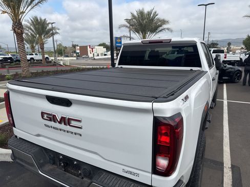 Used 2023 GMC Sierra 3500 Pro w/ Convenience Package image 19