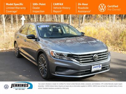 Certified 2022 Volkswagen Passat 2.0T