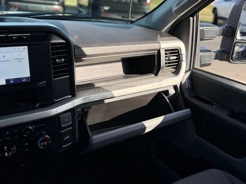 Used 2024 Ford F350 XL w/ FX4 Off-Road Package image 26