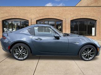 Used 2021 MAZDA MX-5 Miata RF Grand Touring RWD video 2