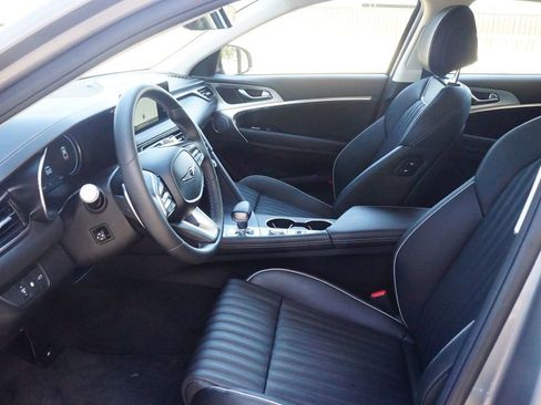 New 2026 Genesis G70 2.5T Prestige image 17