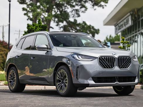 New 2026 BMW X3 xDrive30i w/ Premium Package AWD/4WD image 1