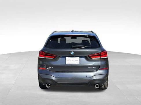 Used 2021 BMW X1 sDrive28i w/ M Sport Package image 4