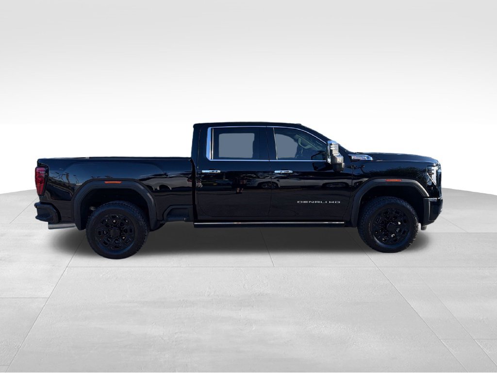 Used 2026 GMC Sierra 2500 Denali w/ Denali Reserve Package AWD/4WD image 9