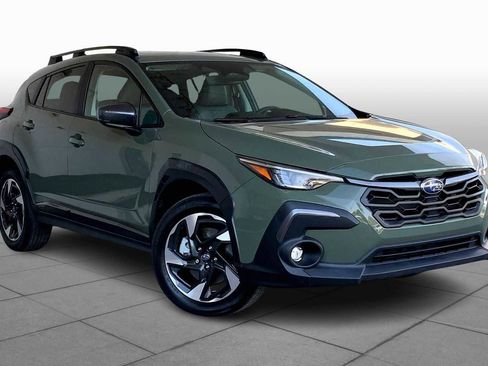 Used 2024 Subaru Crosstrek 2.5i Limited image 2
