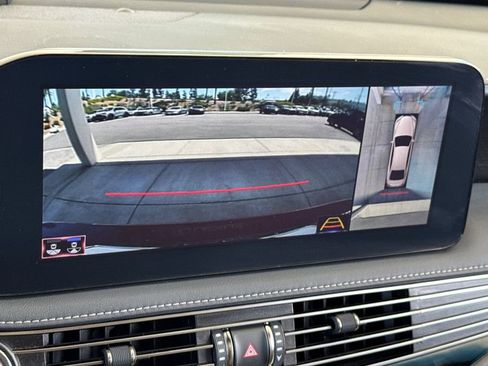 Used 2022 Lexus LS 500 w/ Interior Upgrade Package RWD image 23