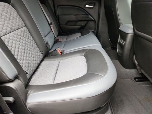 Certified 2022 Chevrolet Colorado Z71 w/ Safety Package image 23