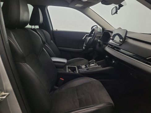 Used 2022 Mitsubishi Outlander SE AWD/4WD image 21