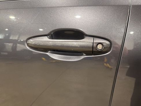 Used 2023 Toyota Tacoma TRD Off-Road image 13