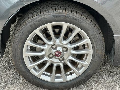 Used 2017 FIAT 124 Spider Classica RWD image 30