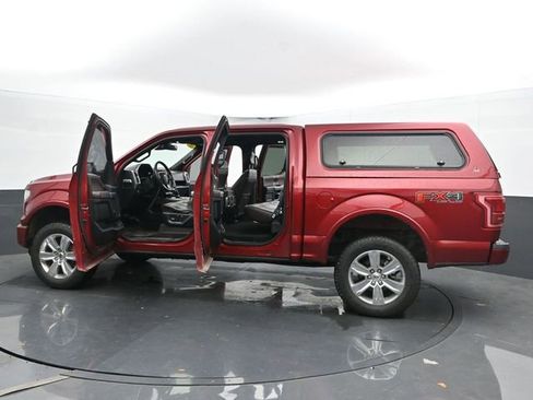 Used 2016 Ford F150 Platinum w/ FX4 Off-Road Package image 57