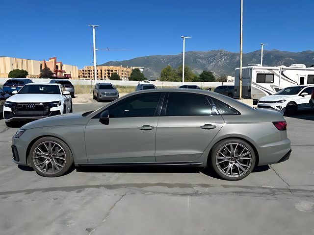 Used 2023 Audi S4 Premium Plus w/ Premium Plus Package AWD/4WD image 6
