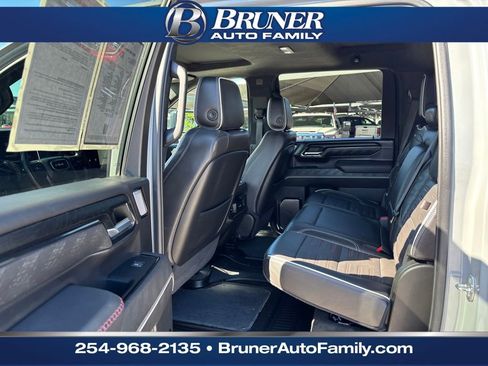 Used 2024 GMC Sierra 2500 AT4X image 14