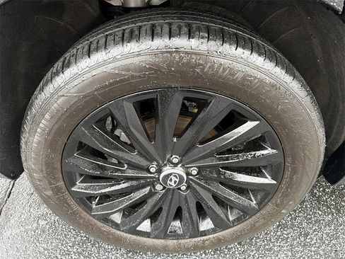 Used 2024 Hyundai Palisade Calligraphy image 17