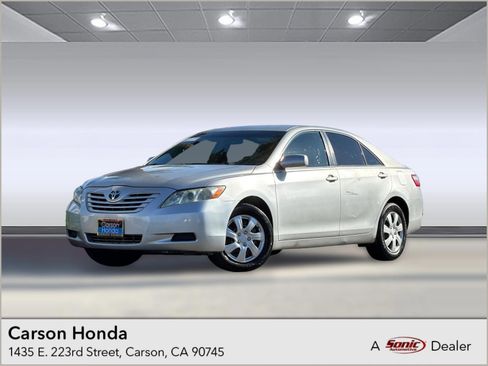 Used 2007 Toyota Camry LE image 1