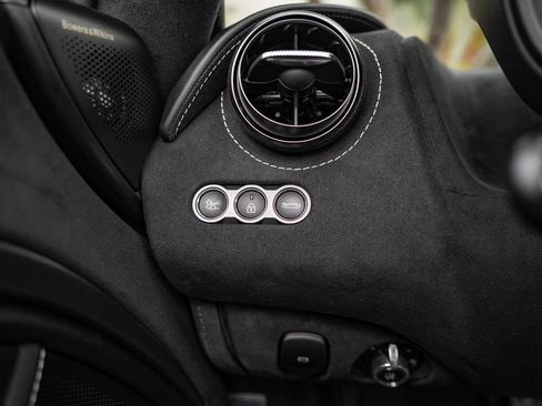 New 2026 McLaren 750S Spider image 19