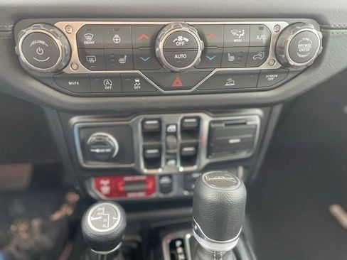 New 2026 Jeep Gladiator Mojave AWD/4WD image 21