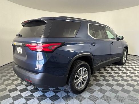 Used 2022 Chevrolet Traverse LT AWD/4WD image 41