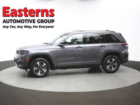 Used 2022 Jeep Grand Cherokee Limited 4xe w/ Luxury Tech Group II AWD/4WD image 63