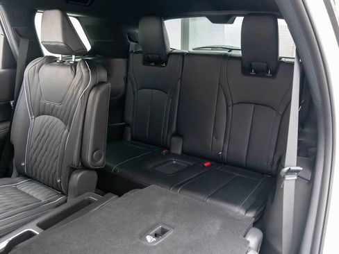 New 2026 INFINITI QX60 Autograph image 15