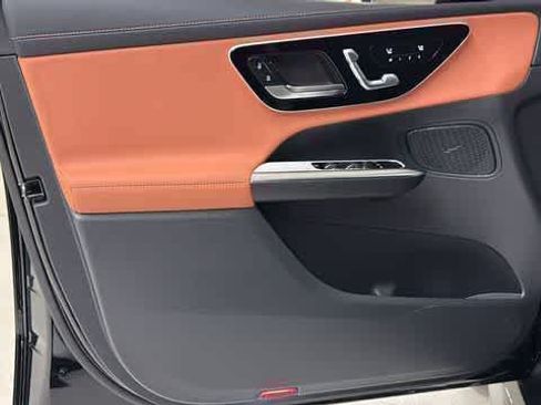 Certified 2026 Mercedes-Benz GLC 43 AMG 4MATIC image 16