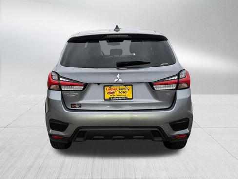 Used 2025 Mitsubishi Outlander Sport SE AWD/4WD image 6