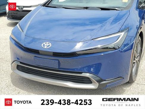 Certified 2023 Toyota Prius XLE FWD image 13