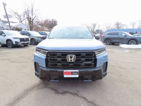 New 2026 Honda Pilot Black Edition image 6
