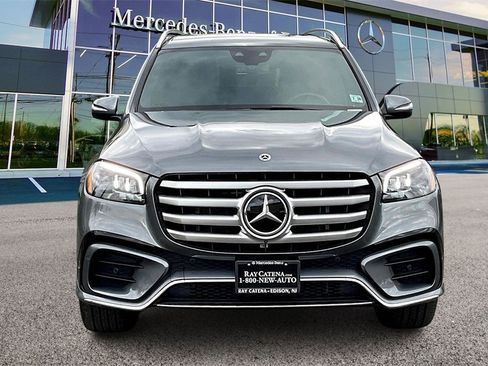 Used 2025 Mercedes-Benz GLS 450 GLS 450 image 3
