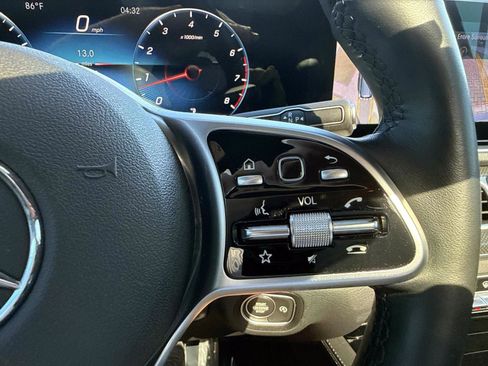 Certified 2022 Mercedes-Benz GLE 350 image 30