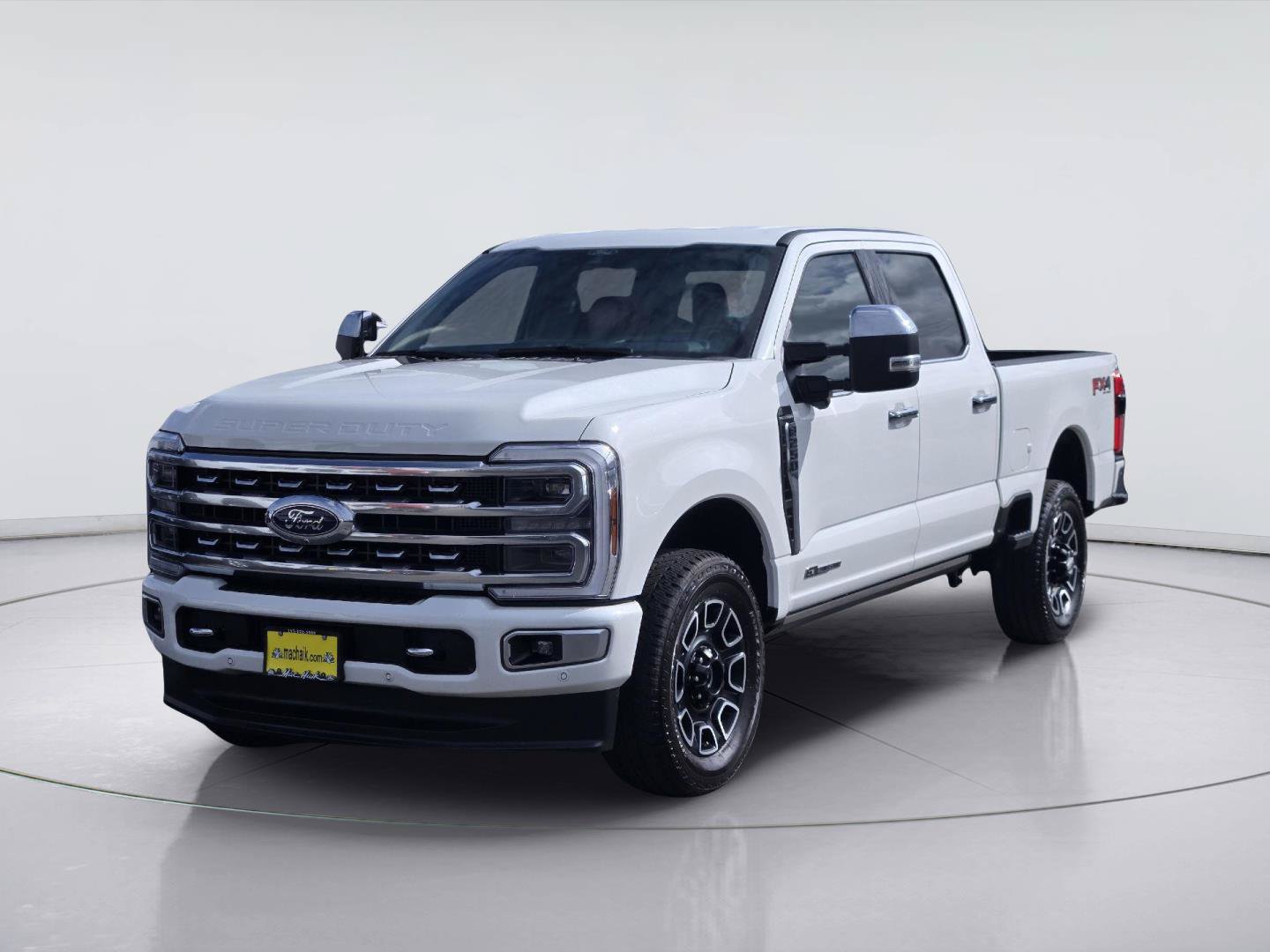 Used 2024 Ford F250 Platinum w/ FX4 Off-Road Package AWD/4WD image 1