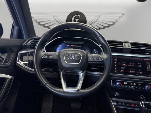 Used 2020 Audi Q3 2.0T Premium Plus w/ Premium Plus Package AWD/4WD image 12
