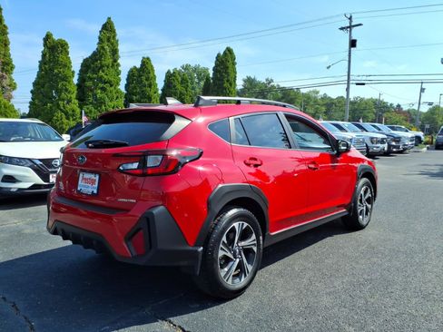 Certified 2025 Subaru Crosstrek 2.5i Premium AWD/4WD image 2