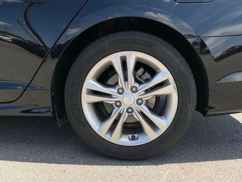 Used 2019 Hyundai Sonata Limited FWD image 32