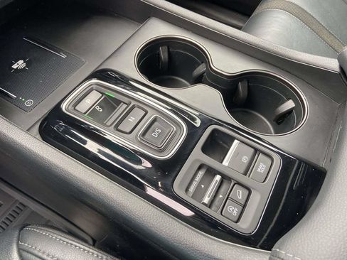Used 2024 Honda Pilot EX-L image 28