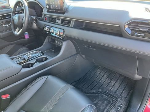 Used 2025 Honda Pilot EX-L image 21