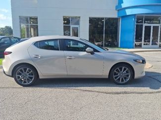 Used 2023 MAZDA MAZDA3 s FWD video 1