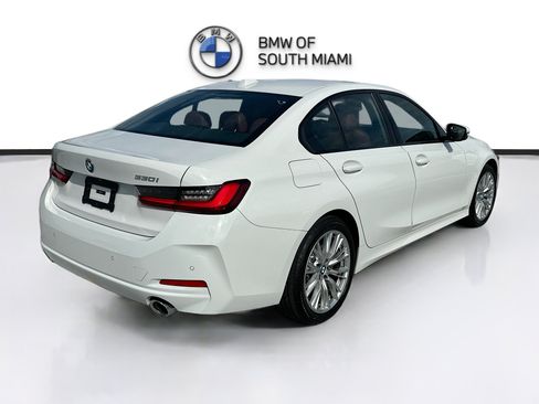 Used 2023 BMW 330i Sedan w/ Premium Package RWD image 7