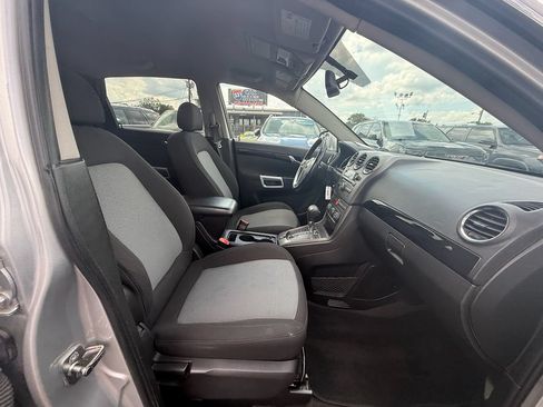 Used 2014 Chevrolet Captiva Sport LS FWD image 23