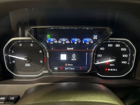 Used 2022 GMC Sierra 2500 Denali w/ Denali Ultimate Package image 18