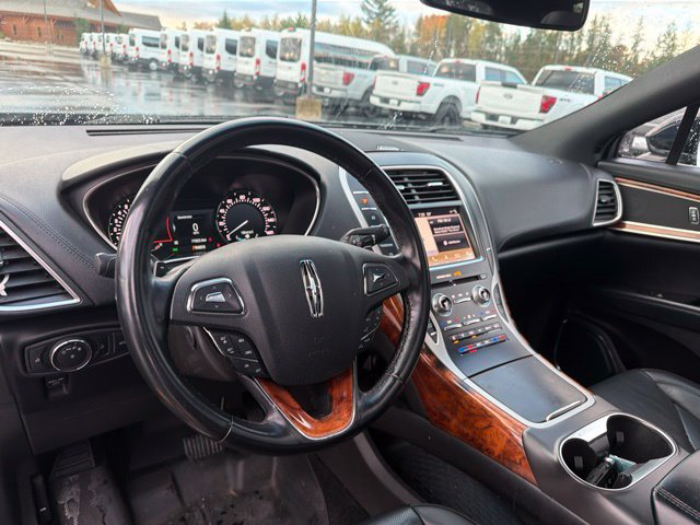 Used 2018 Lincoln MKX Reserve AWD/4WD image 10