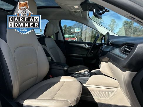 Used 2021 Ford Escape Titanium w/ Class II Trailer Tow Package image 24