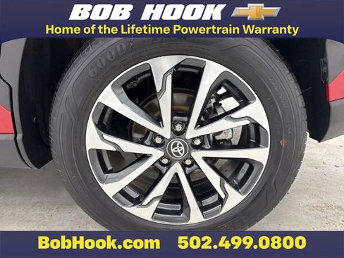 Used 2024 Toyota Corolla Cross XLE image 35