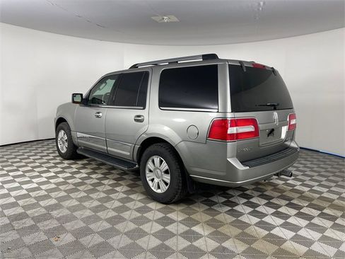 Used 2008 Lincoln Navigator 4WD image 21