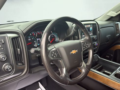 Used 2018 Chevrolet Silverado 1500 LTZ w/ Sport Package AWD/4WD image 40