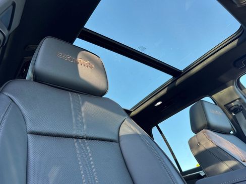 New 2026 Chevrolet Tahoe High Country image 23