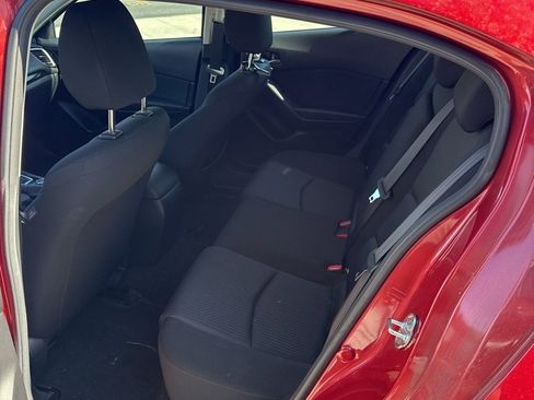Used 2016 MAZDA MAZDA3 i Sport w/ Preferred Equipment Package image 7