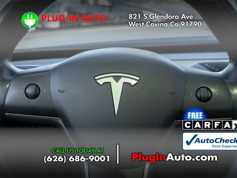 Used 2023 Tesla Model 3 Standard Range image 18