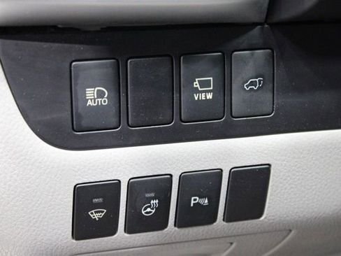 Used 2017 Toyota Highlander Limited Platinum image 15