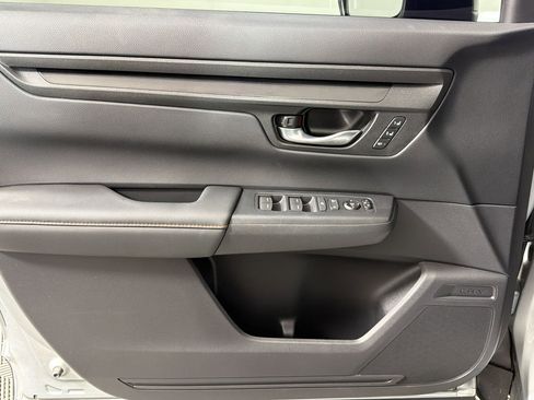 Used 2025 Honda CR-V Sport-L image 12